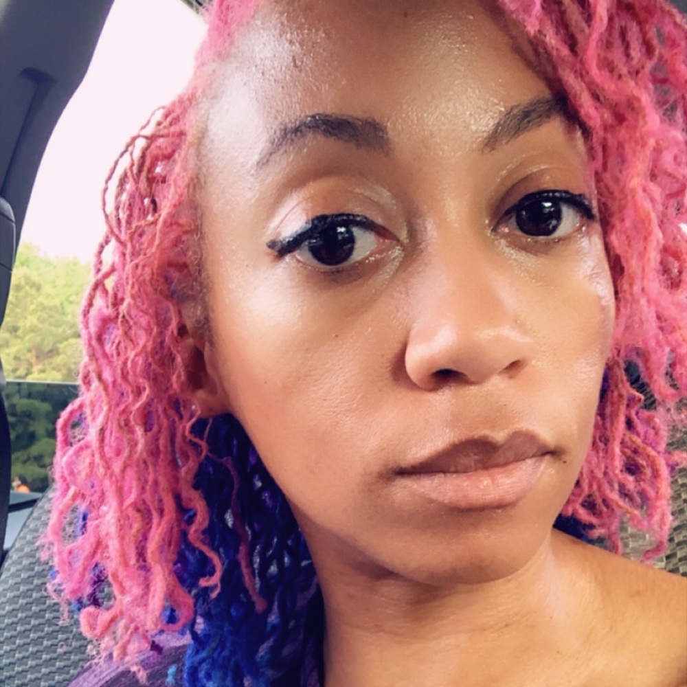 Meet your Posher, Talina